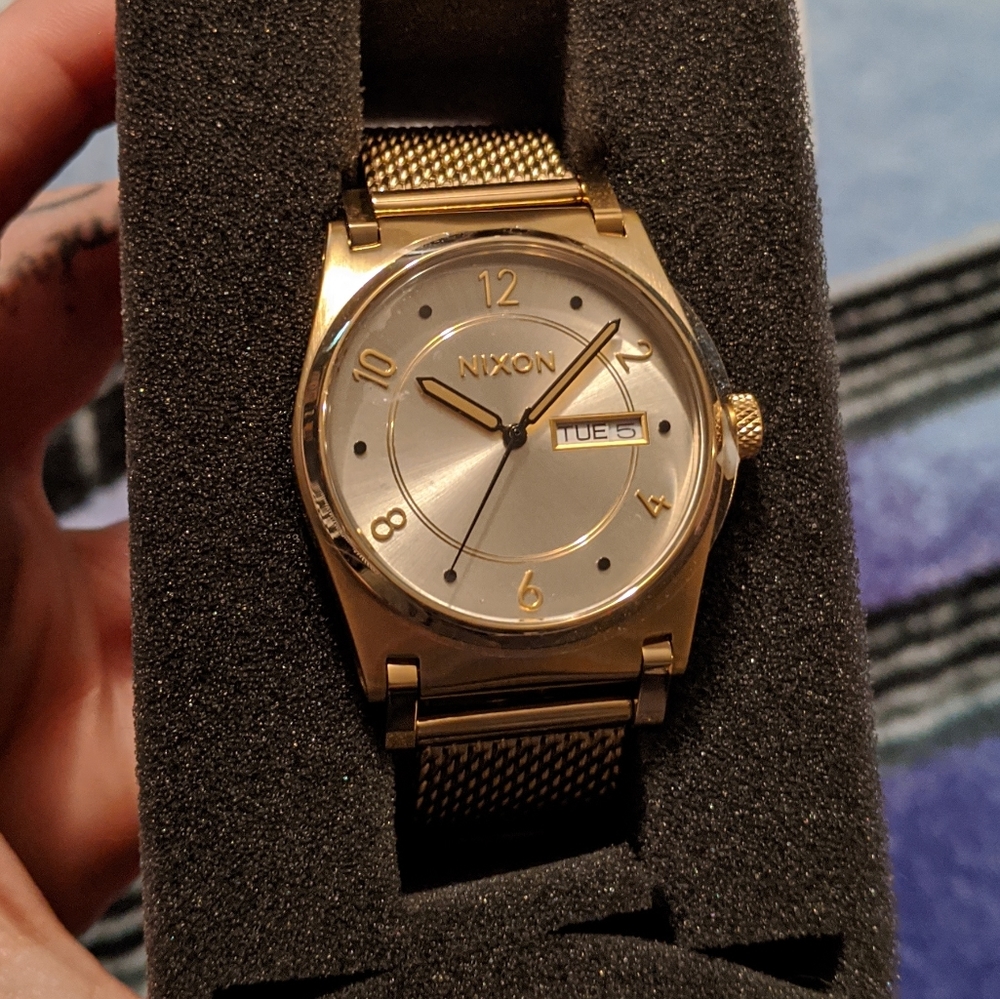 Nixon Women's Jane Milanese Gold Watch A954-2807